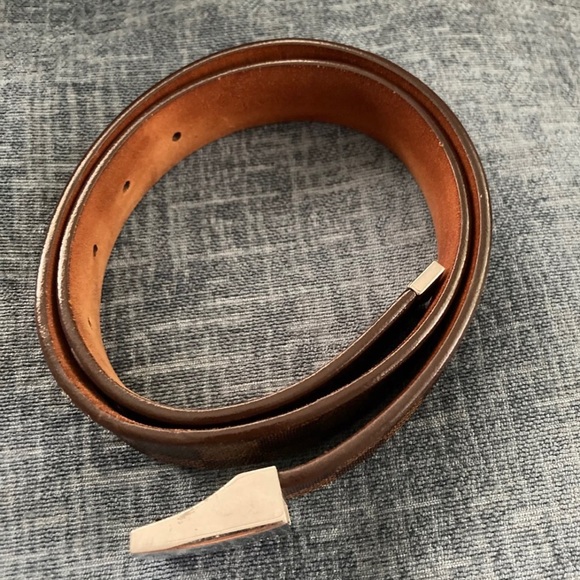 Louis Vuitton damier belt - Picture 2 of 7